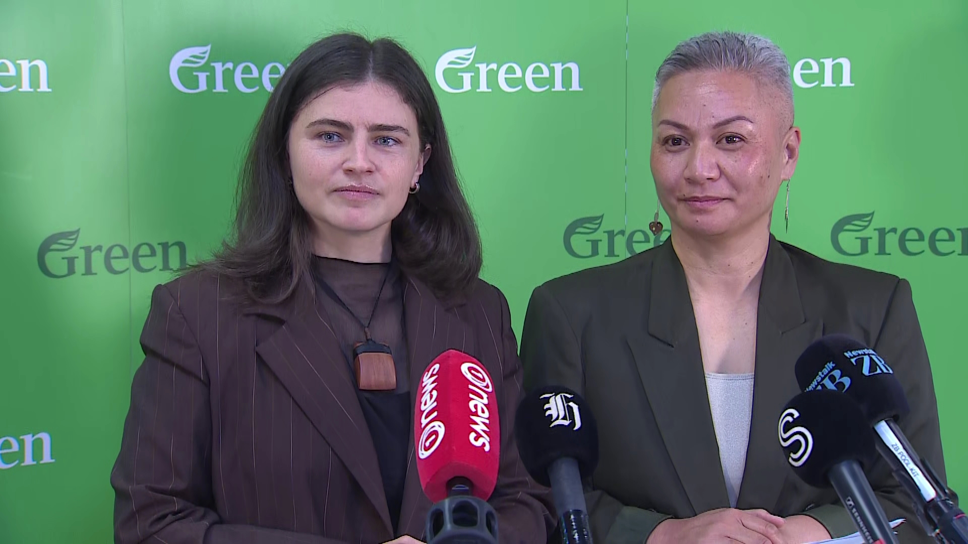 Green Party co-leaders Chloe Swarbrick and Marama Davidson at a press conference.